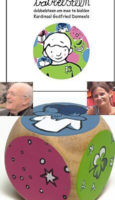 Dado de rezar con libreta