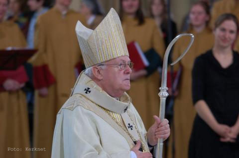 llevada por Benedicto XVI